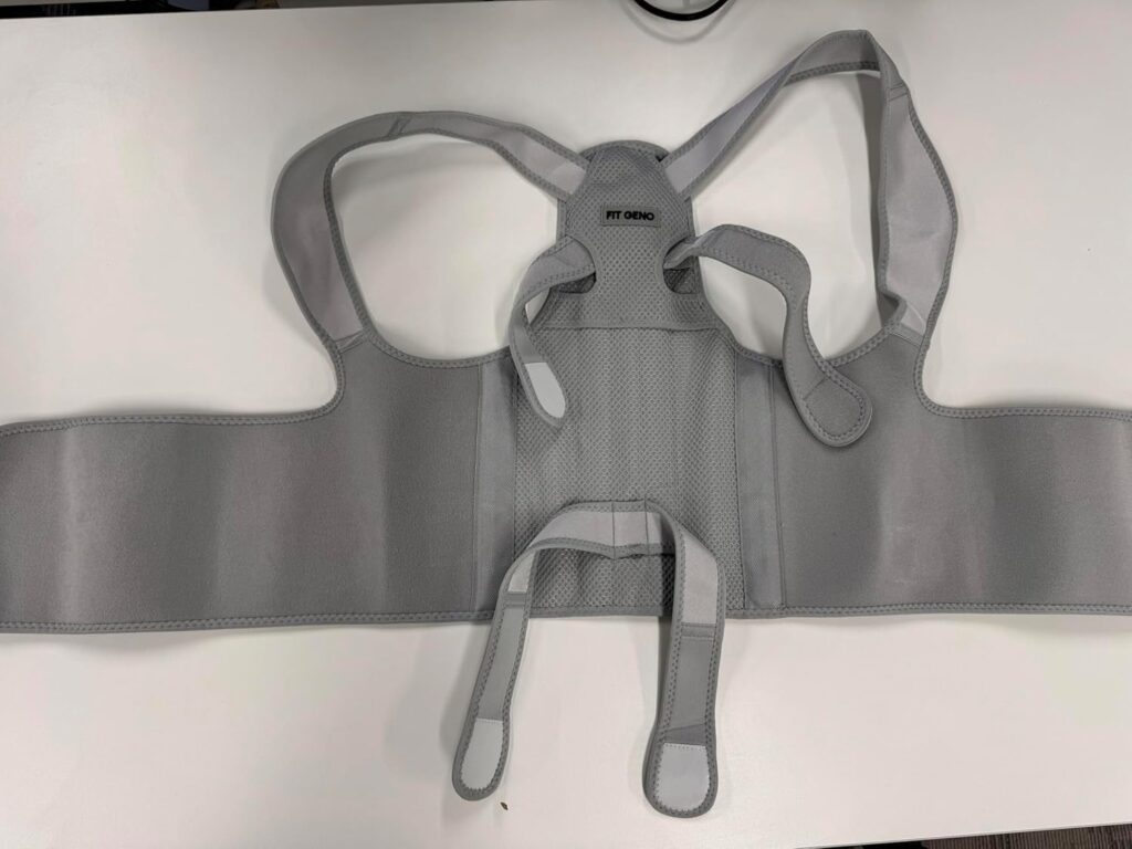 Fit Geno Back Brace Posture Corrector for Men & Women: Shoulder Straightener Adjustable Full Back Support Pain Relief – Scoliosis Hunchback Spine Corrector (Medium)