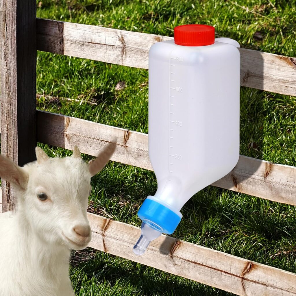 800ml Lamb Feeding Bottle Thickened Goat Feeder Bottles Hang Upside Down Livestock Milk Bottle with Measurements Fawns Nursing Bottles for Goat Lamb Fawns Nigerian Dwarf Doeling Dog